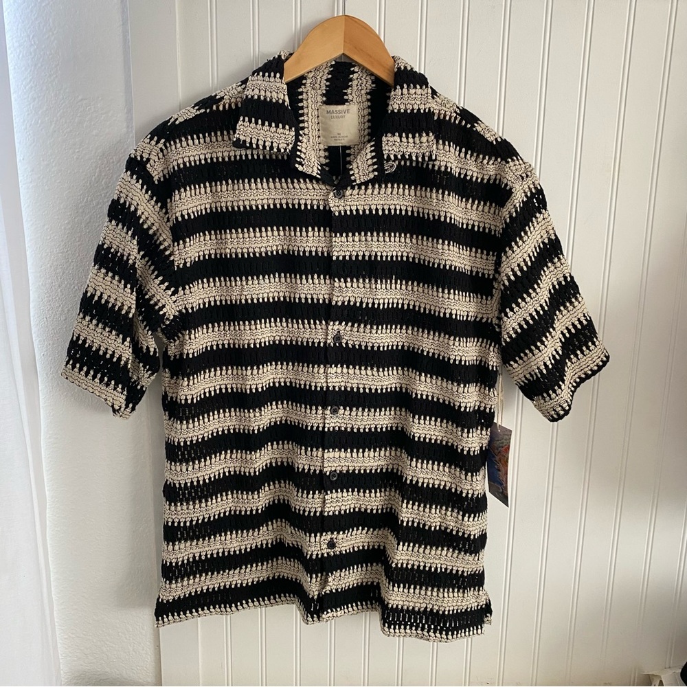 Massive Luxury NYC Mens Woven Crochet Short Sleeve Button Up Shirt Top Medium